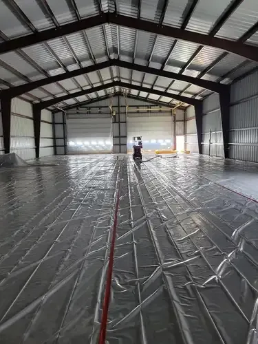 Ray's Spray Foam – Insulation